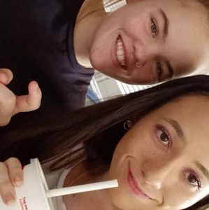 Meet your Posher, Natasha